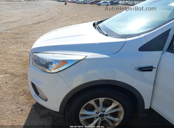 1FMCU9HD2JUB92959 2018 FORD ESCAPE White Widok z przodu