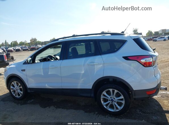1FMCU9HD2JUB92959 2018 FORD ESCAPE White Widok wnętrza 360 stopni