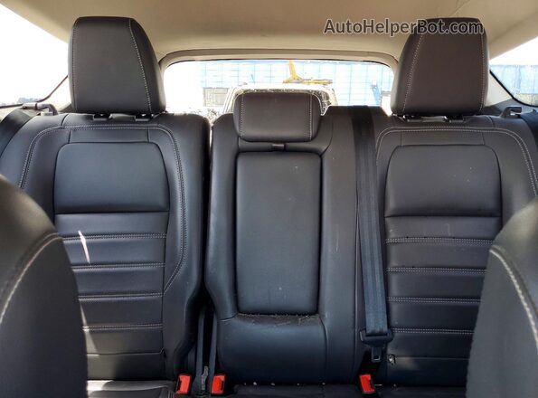 1FMCU9HD2KUB75614 2019 FORD ESCAPE Red Rear seats view