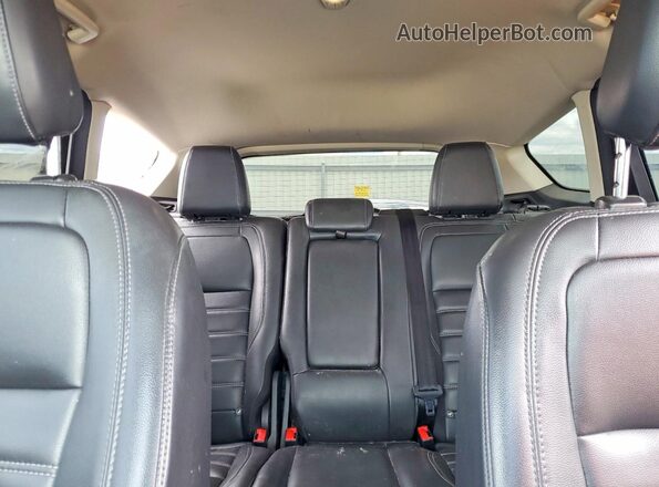 1FMCU9HD2KUC18428 2019 FORD ESCAPE Белый Вид задних сидений