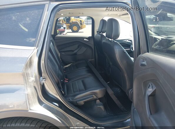 1FMCU9HD3JUB83851 2018 FORD ESCAPE Серый Вид наклейки с VIN-кодом