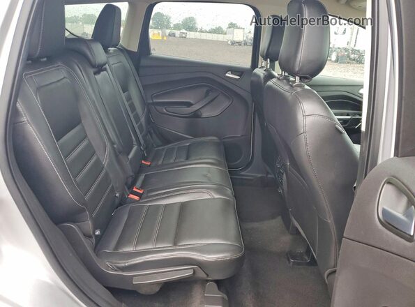 1FMCU9HD3JUC68494 2018 FORD ESCAPE Silver Սալոնի հետևի տեսք