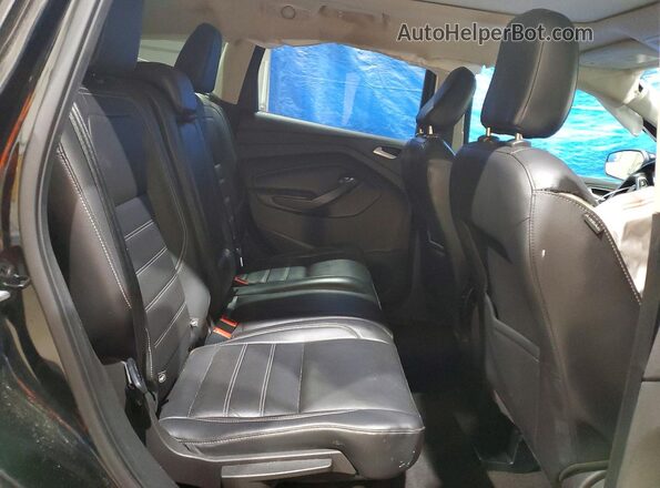 1FMCU9HD4JUB01416 2018 FORD ESCAPE Blue Widok wnętrza z tyłu