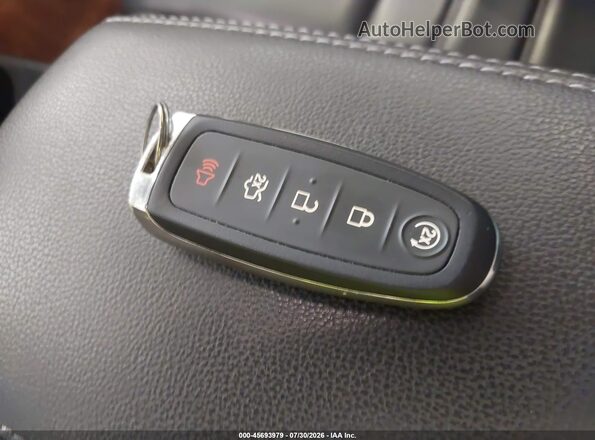 1FMCU9HD5KUB61030 2019 FORD ESCAPE White Widok deski rozdzielczej