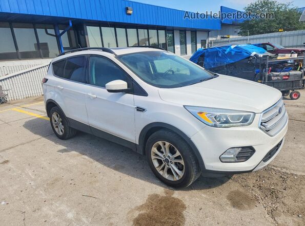 1FMCU9HD7JUA67360 2018 FORD ESCAPE White Front right