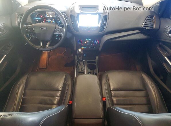 1FMCU9HD7JUB06495 2018 FORD ESCAPE White Widok deski rozdzielczej
