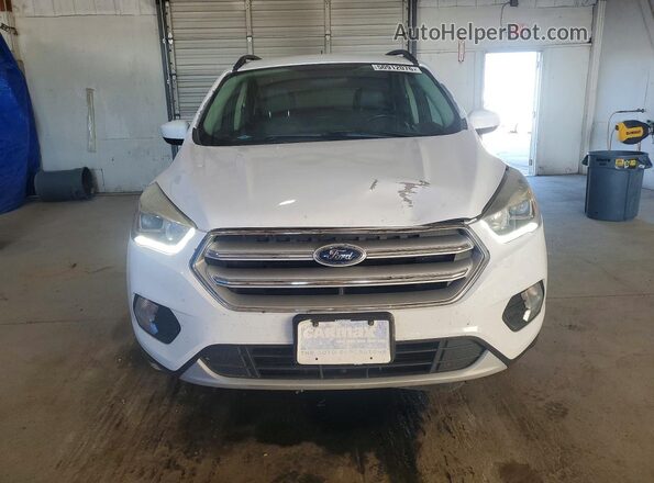 1FMCU9HD7JUB06495 2018 FORD ESCAPE White Widok z przodu