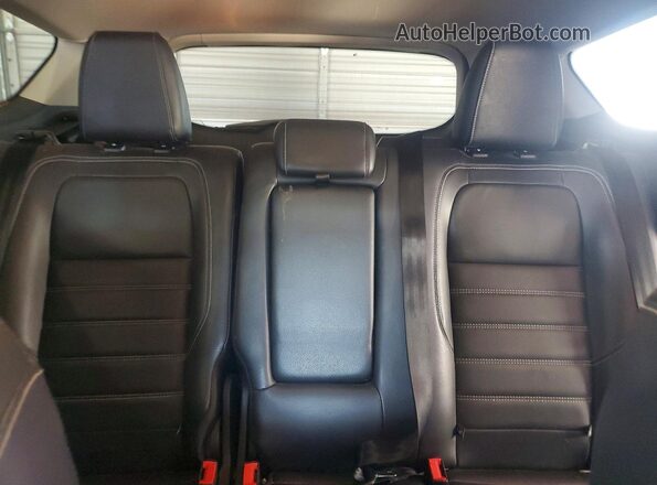 1FMCU9HD7JUB06495 2018 FORD ESCAPE White Widok tylnych siedzeń