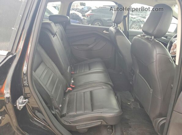 1FMCU9HD8KUB16437 2019 FORD ESCAPE Black Вид задньої частини салону