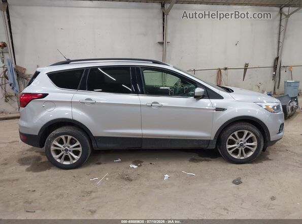 1FMCU9HD8KUB18513 2019 FORD ESCAPE Silver Vista interior trasera