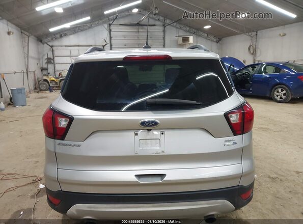 1FMCU9HD8KUB18513 2019 FORD ESCAPE Silver 