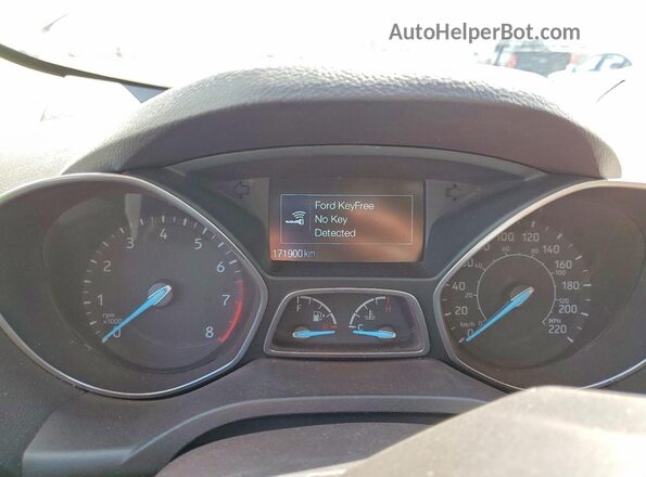 1FMCU9HD8KUB73057 2019 FORD ESCAPE Silver Widok zestawu wskaźników