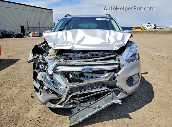 1FMCU9HD8KUB73057 2019 FORD ESCAPE Silver Widok z przodu