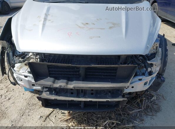 1FMCU9HD9JUD16337 2018 FORD ESCAPE Silver Front view