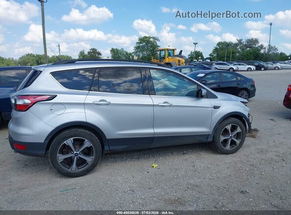 1FMCU9HD9JUD16337 2018 FORD ESCAPE Silver 360 interior view