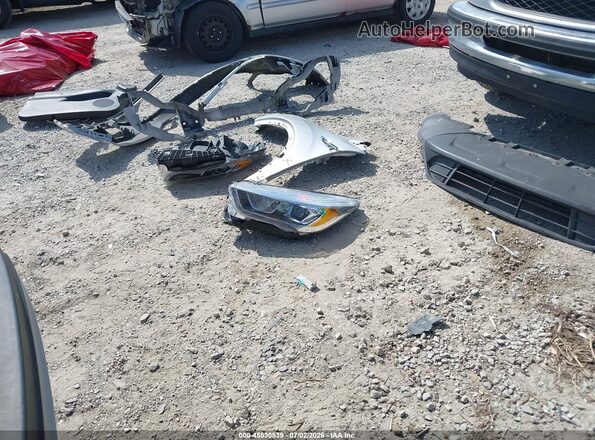 1FMCU9HD9JUD16337 2018 FORD ESCAPE Silver Instrument cluster view