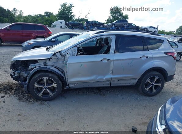 1FMCU9HD9JUD16337 2018 FORD ESCAPE Silver 