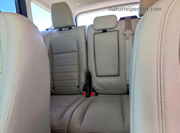 1FMCU9HDXJUD04889 2018 FORD ESCAPE Tan Rear seats view
