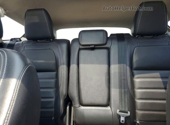 1FMCU9HDXJUD56409 2018 FORD ESCAPE Gold Rear seats view