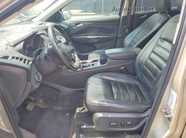 1FMCU9HDXJUD56409 2018 FORD ESCAPE Gold Front interior view