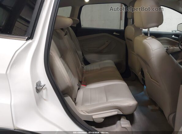 1FMCU9J90GUA98593 2016 FORD ESCAPE White Widok naklejki z numerem VIN