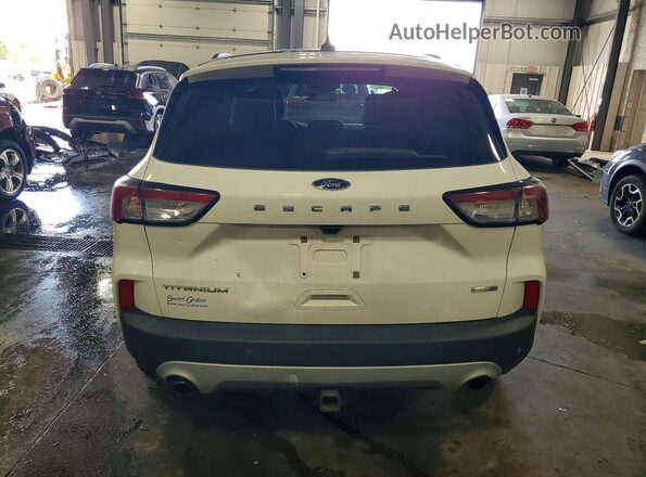1FMCU9J90LUB19940 2020 FORD ESCAPE White Rear view