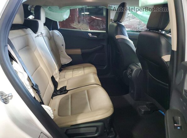 1FMCU9J90LUB19940 2020 FORD ESCAPE White Rear interior view