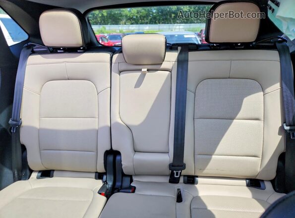 1FMCU9J90MUA35280 2021 FORD ESCAPE Черный Вид задних сидений