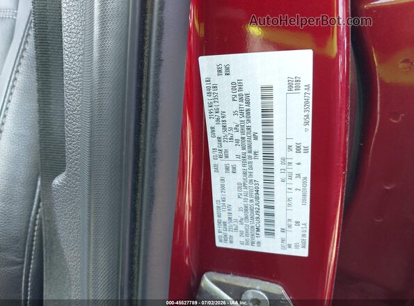 1FMCU9J92JUB94037 2018 FORD ESCAPE Maroon Vista del compartimento del motor