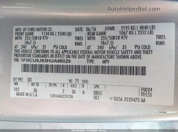1FMCU9J93HUA96029 2017 FORD ESCAPE Silver ძრავის განყოფილების ხედი