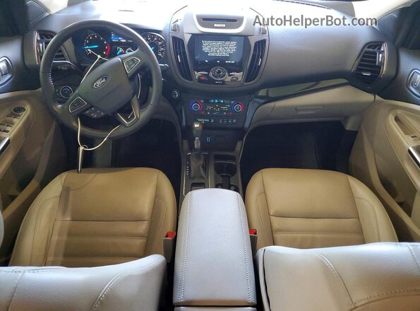1FMCU9J93HUD86982 2017 FORD ESCAPE Blue Widok deski rozdzielczej