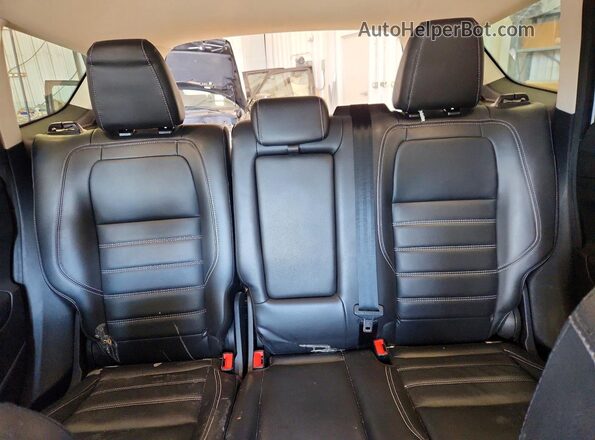 1FMCU9J93KUB16805 2019 FORD ESCAPE Белый Вид задних сидений