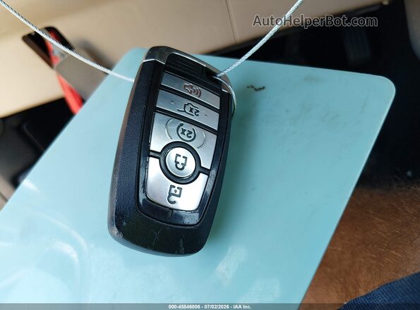 1FMCU9J93LUB15185 2020 FORD ESCAPE White Вид панелі приладів