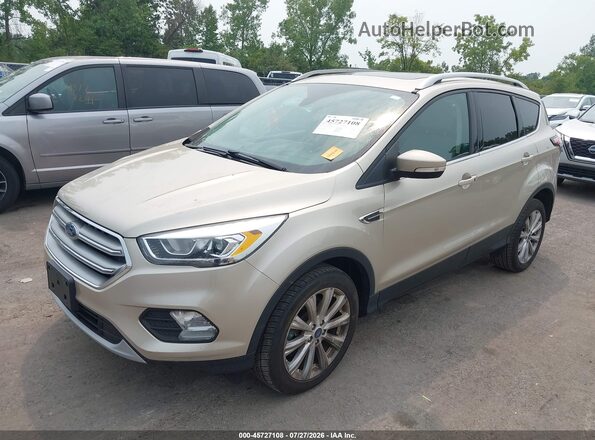 1FMCU9J94HUB65570 2017 FORD ESCAPE Champagne Առջևի ձախ երեք քառորդ տեսարան