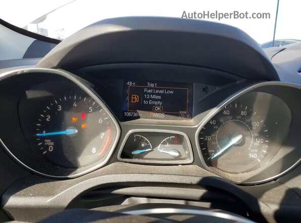 1FMCU9J94HUE18287 2017 FORD ESCAPE White ხელსაწყოთა პანელის ხედი