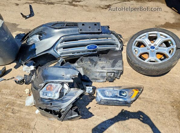 1FMCU9J94KUB51143 2019 FORD ESCAPE Gray VIN კოდის სტიკერის ხედი