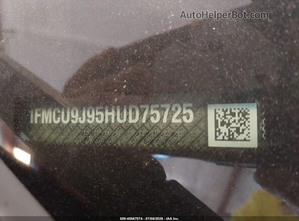 1FMCU9J95HUD75725 2017 FORD ESCAPE Burgundy Вид підкапотного простору