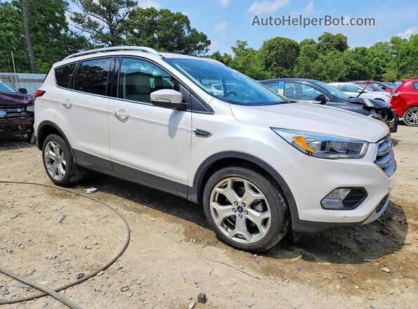 1FMCU9J95JUD46747 2018 FORD ESCAPE White Delantero derecho