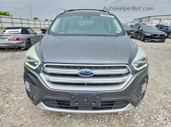 1FMCU9J96HUB08030 2017 FORD ESCAPE Серый Вид спереди