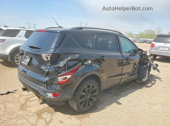 1FMCU9J97HUA77077 2017 FORD ESCAPE Черный Задняя правая четверть