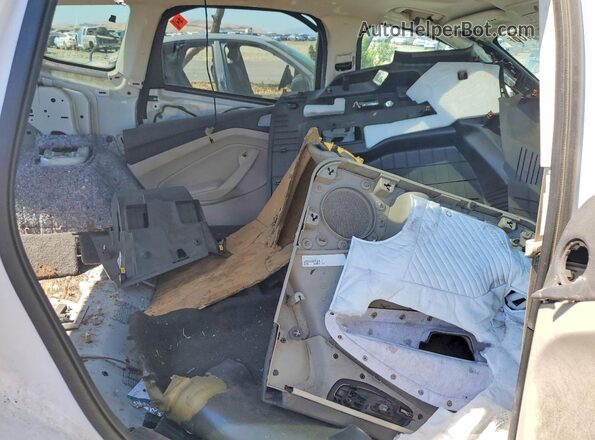 1FMCU9J97HUB45247 2017 FORD ESCAPE White Rear interior view