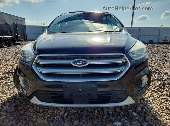 1FMCU9J98HUC49892 2017 FORD ESCAPE Black Widok z przodu