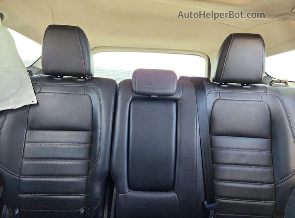 1FMCU9J98HUC49892 2017 FORD ESCAPE Black Widok tylnych siedzeń