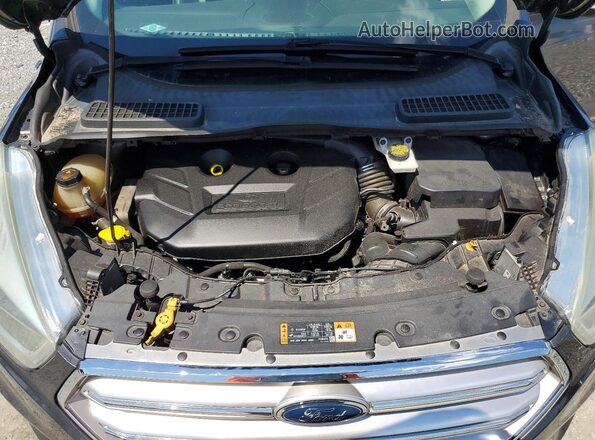 1FMCU9J98HUD56814 2017 FORD ESCAPE Gray Engine compartment view
