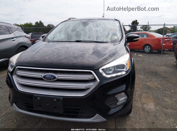 1FMCU9J98JUC45248 2018 FORD ESCAPE Black Widok z przodu