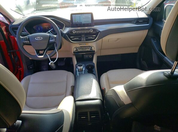 1FMCU9J98NUA08328 2022 FORD ESCAPE Красный Вид панели приборов