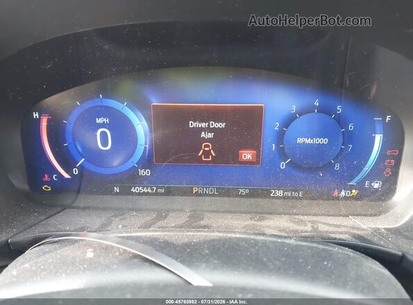 1FMCU9J98NUB41932 2022 FORD ESCAPE White Widok tylnych siedzeń