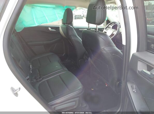 1FMCU9J98NUB41932 2022 FORD ESCAPE White Widok naklejki z numerem VIN