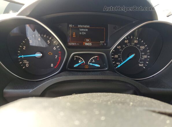1FMCU9J99JUD04999 2018 FORD ESCAPE Красный Вид щитка приборов