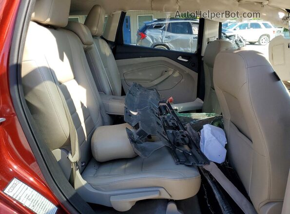 1FMCU9J9XGUA14070 2016 FORD ESCAPE Темно-бордовый Вид задней части салона